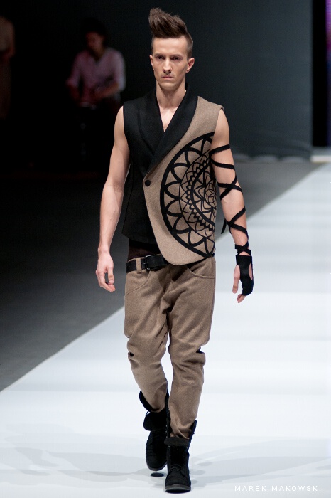 Aga Pou - Zaplątani 1