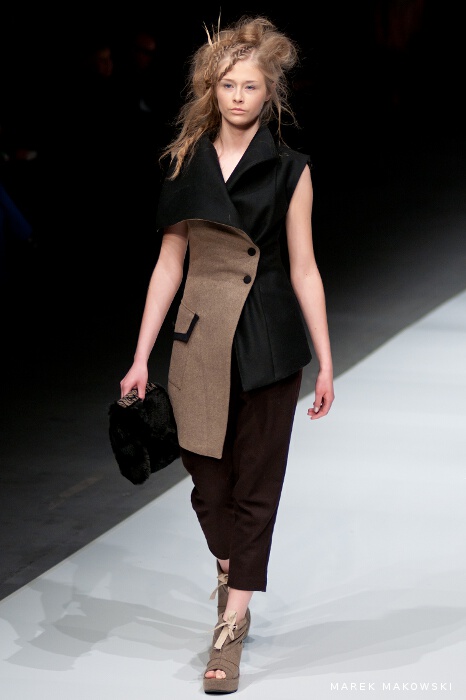 Aga Pou - Zaplątani 9