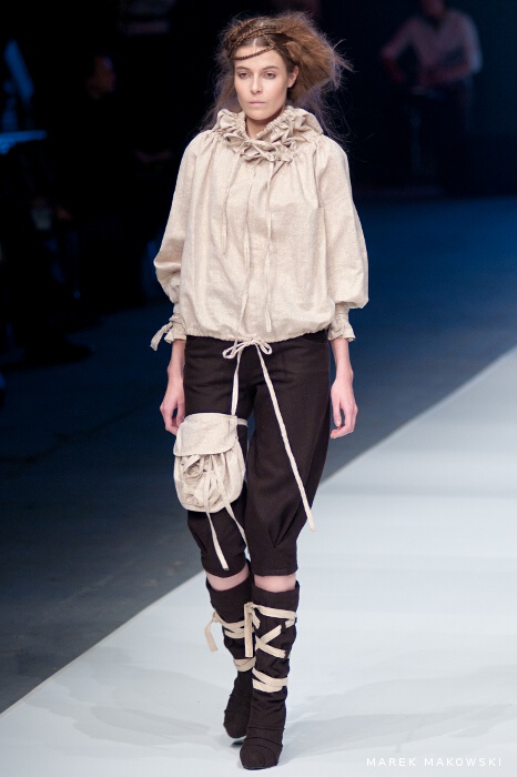 Aga Pou - Zaplątani 18