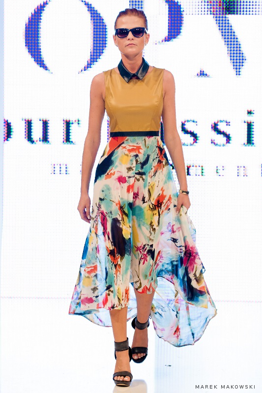 Aga Pou - Flower Power 5