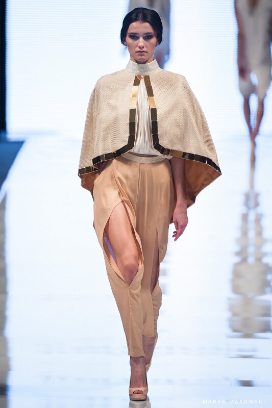 Tomaotomo by Tomasz Olejniczak - Mirrors 25