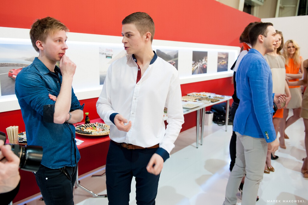 Hector & Karger - Ferrari - backstage 31