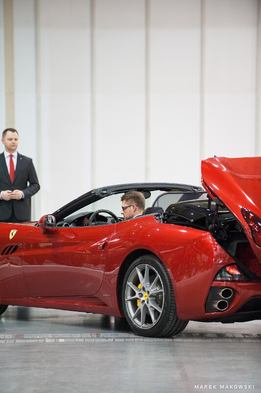 Hector & Karger - Ferrari - backstage 32