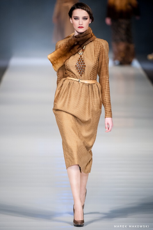 Roksolana Bogutska 37