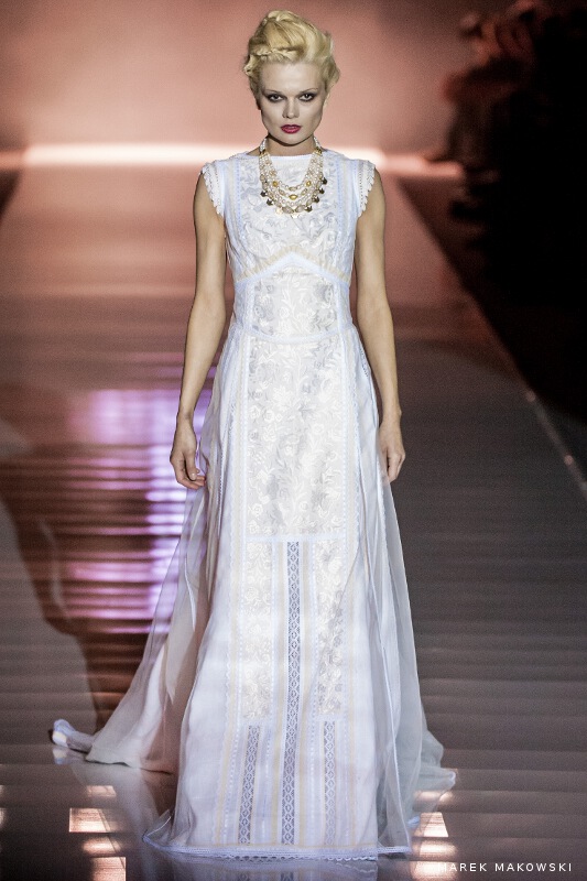 Roksolana Bogutska 44