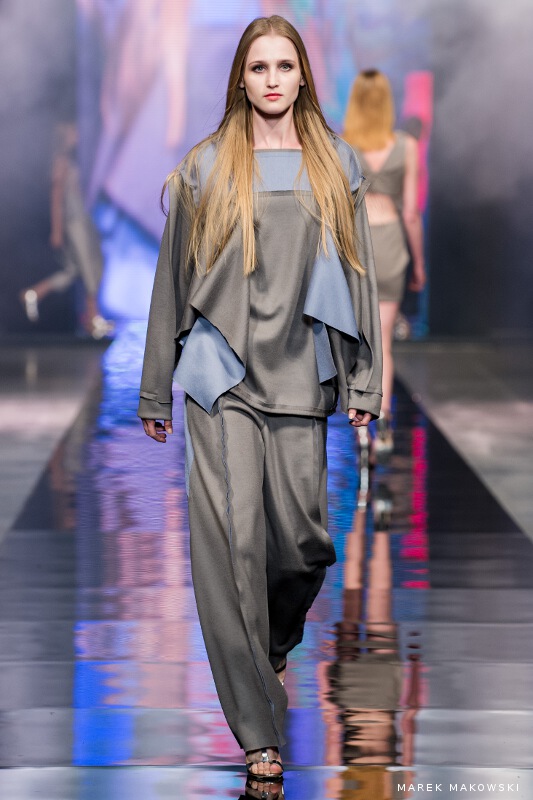 Monika Kubatek - The Connected Flights 4