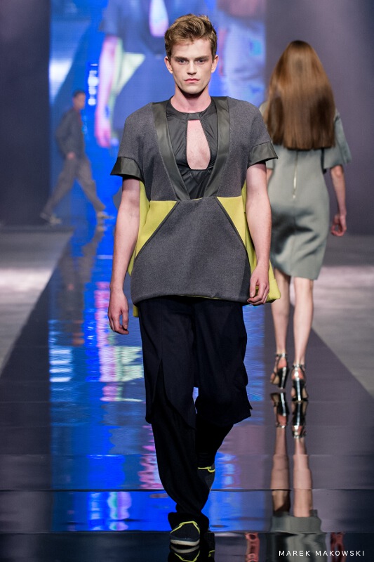 Monika Kubatek - The Connected Flights 11