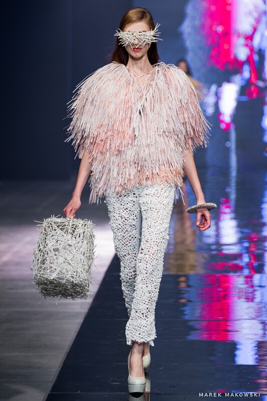 Maciej Sieradzky - Wo-Meny 4