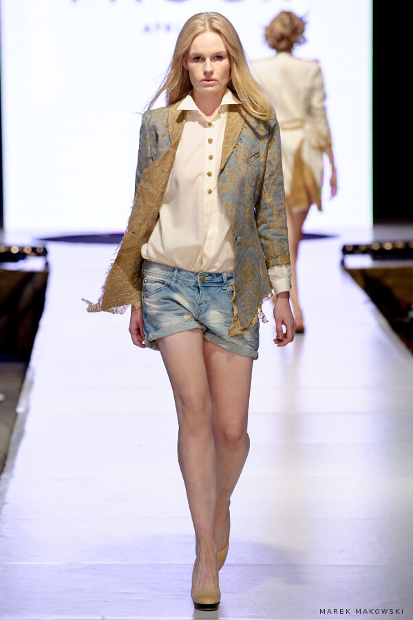 The Frock by Kaja Śródka 3