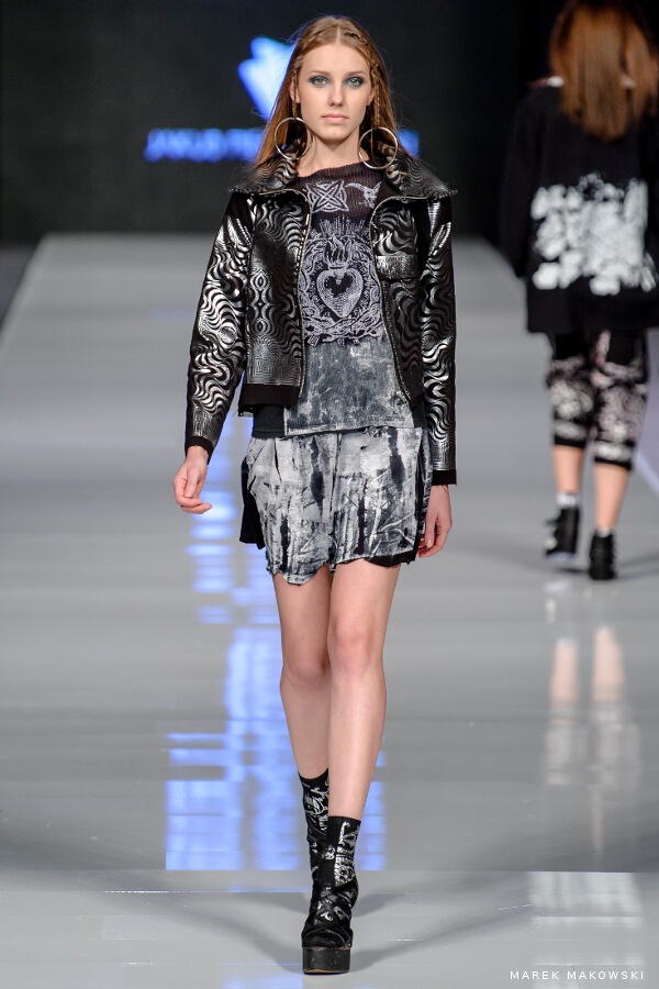 ODIO TEES & Jakub Pieczarkowski 19