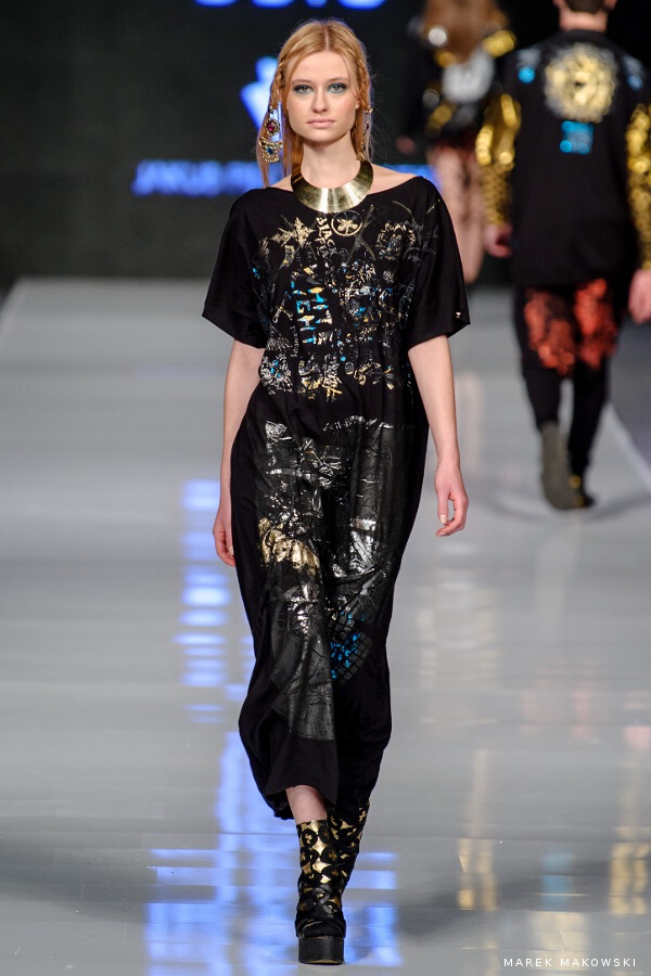 ODIO TEES & Jakub Pieczarkowski 30