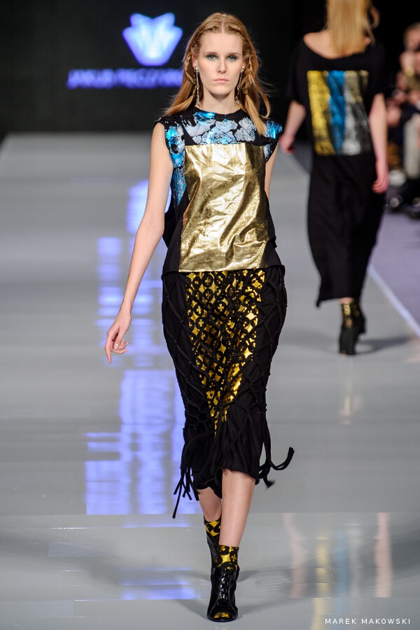 ODIO TEES & Jakub Pieczarkowski 32