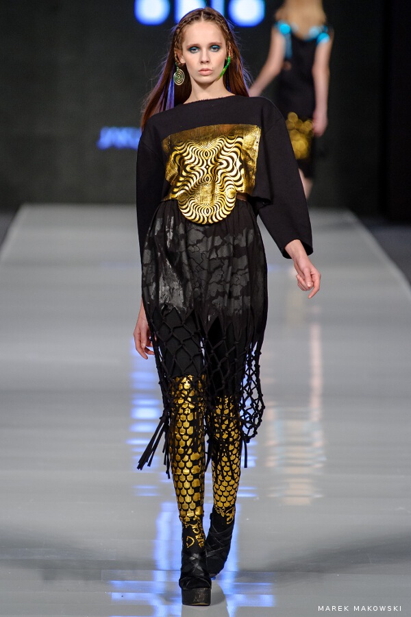 ODIO TEES & Jakub Pieczarkowski 35