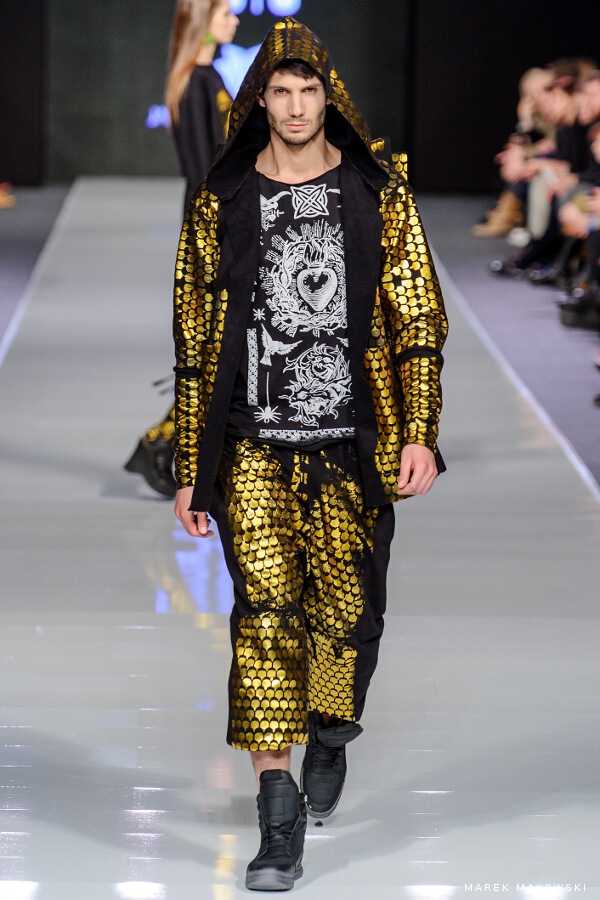 ODIO TEES & Jakub Pieczarkowski 37