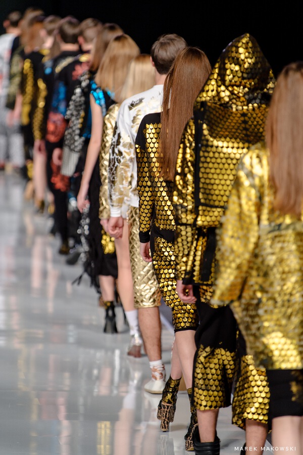 ODIO TEES & Jakub Pieczarkowski 40