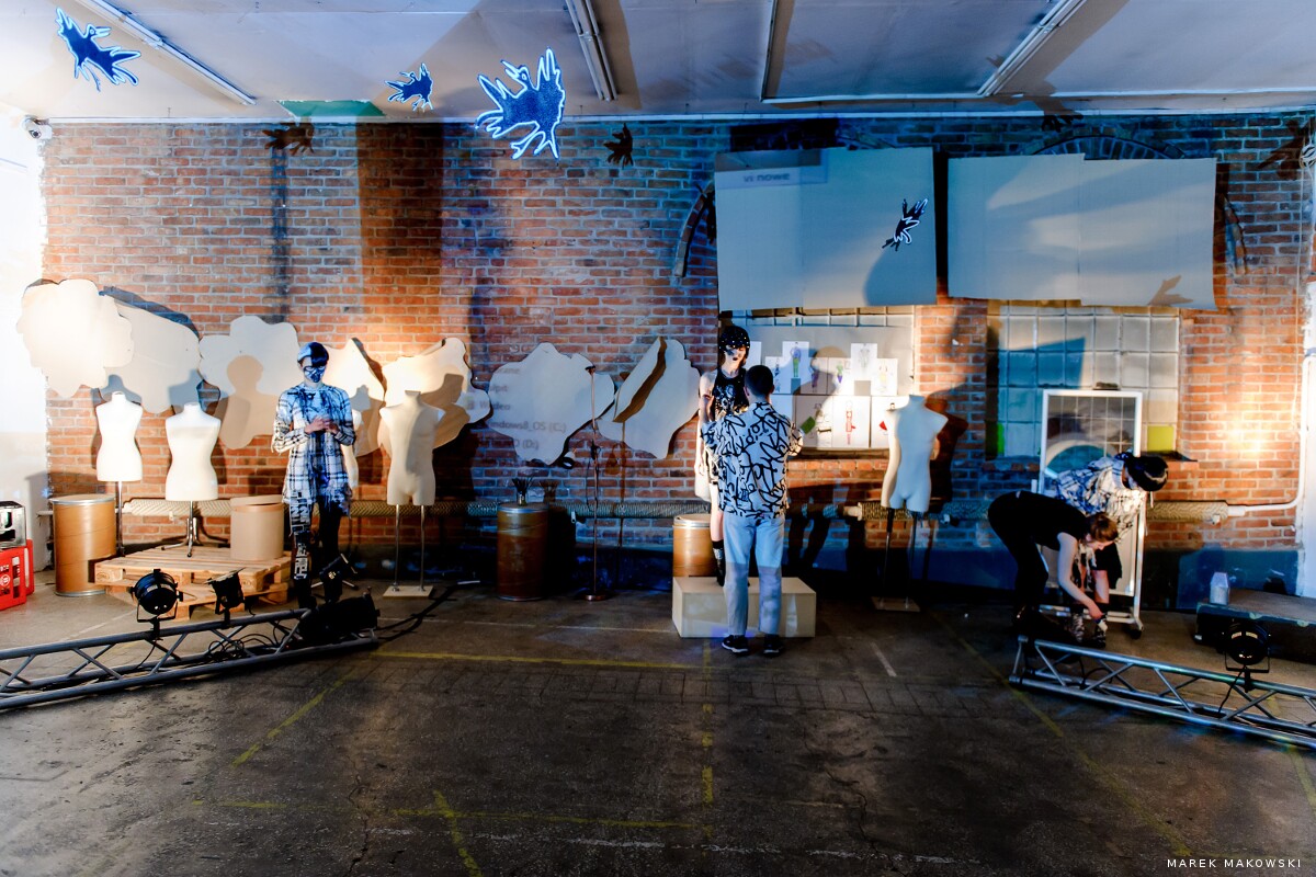 Odio x Jakub Pieczarkowski - Fall Winter 2017 - Backstage & Presentation 24