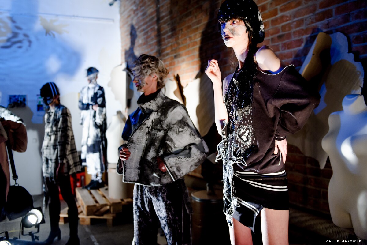 Odio x Jakub Pieczarkowski - Fall Winter 2017 - Backstage & Presentation 53