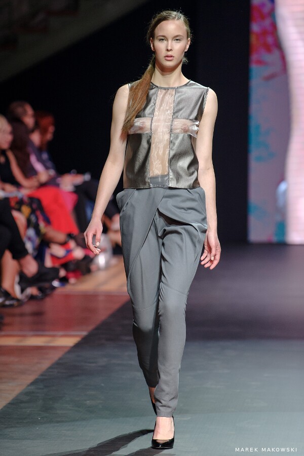 Natalia Aharodnaya & Tatiana Aharodnaya - Farscape 8