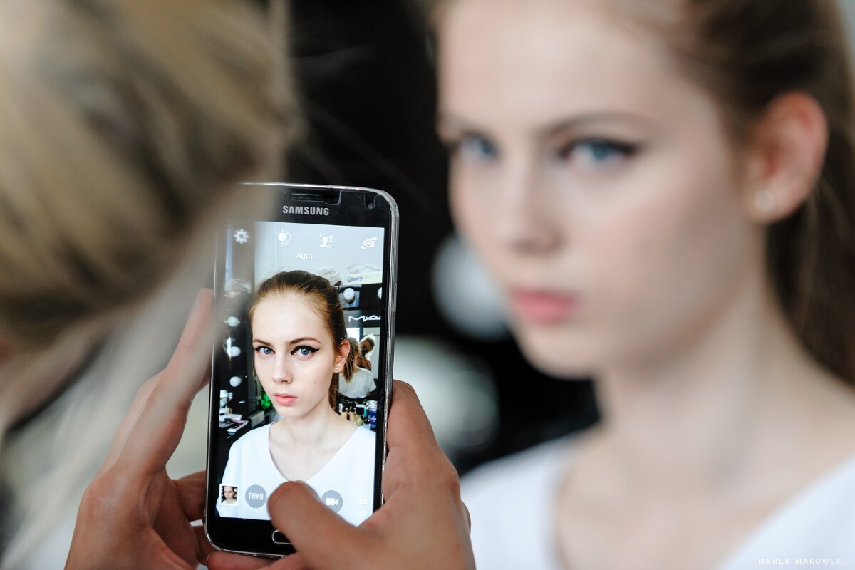 Łukasz Jemioł - Fall Winter 2016/17 - Backstage 59