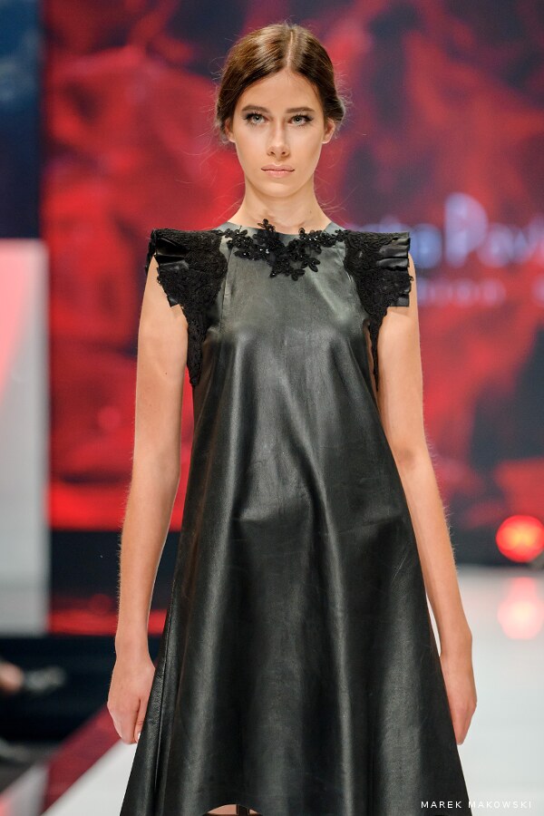 Natasha Pavluchenko 16