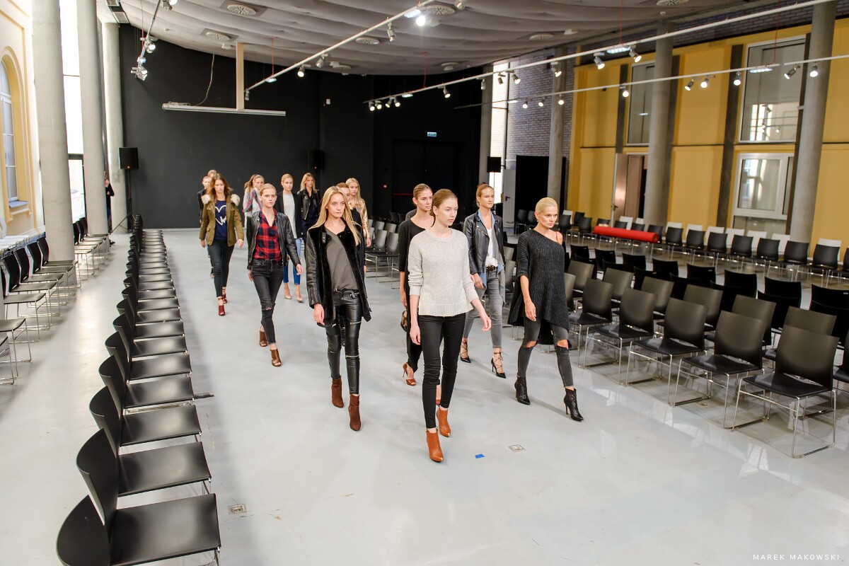 Tomaotomo - Baroq & Roll - Backstage 19