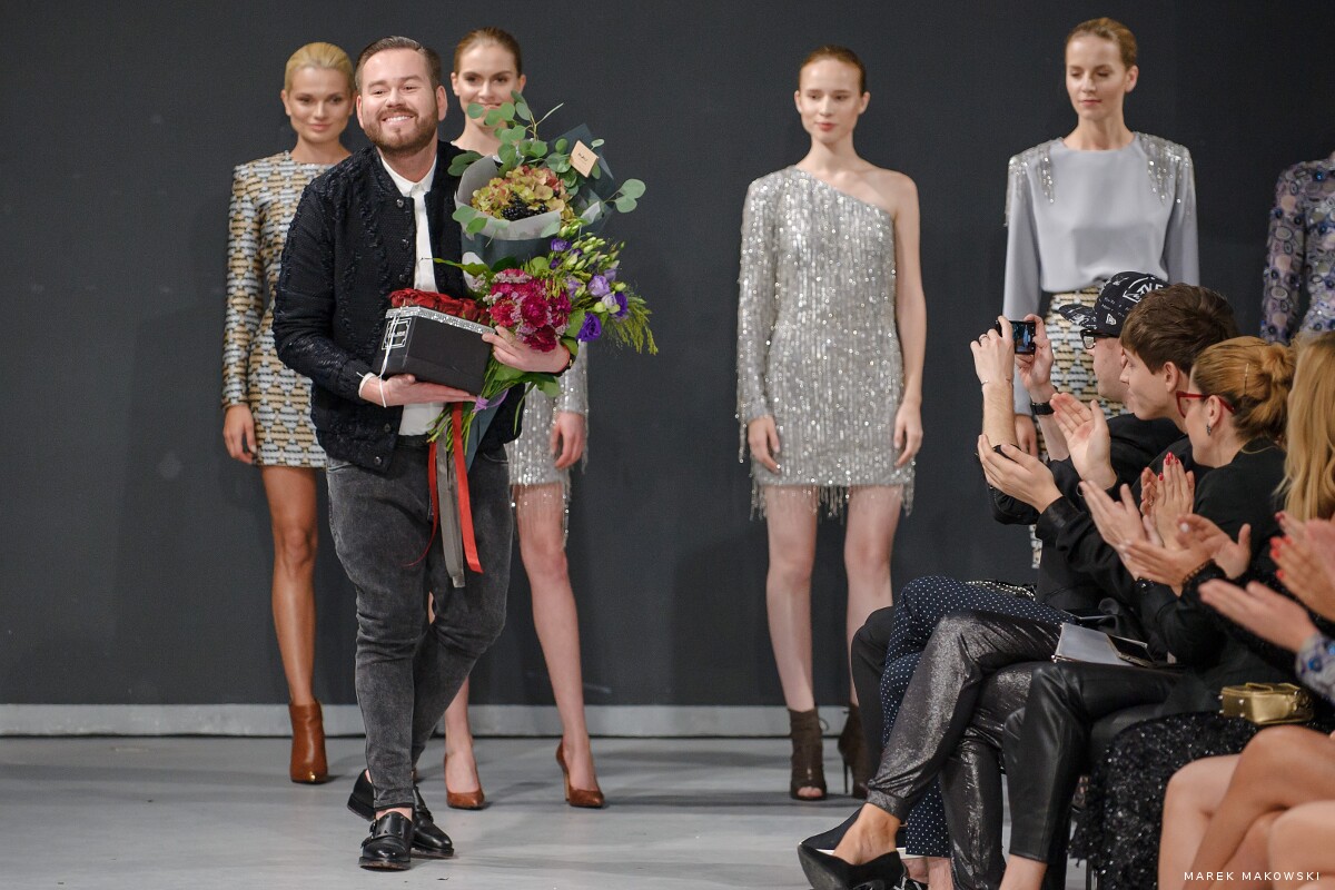 Tomaotomo - Baroq & Roll 90