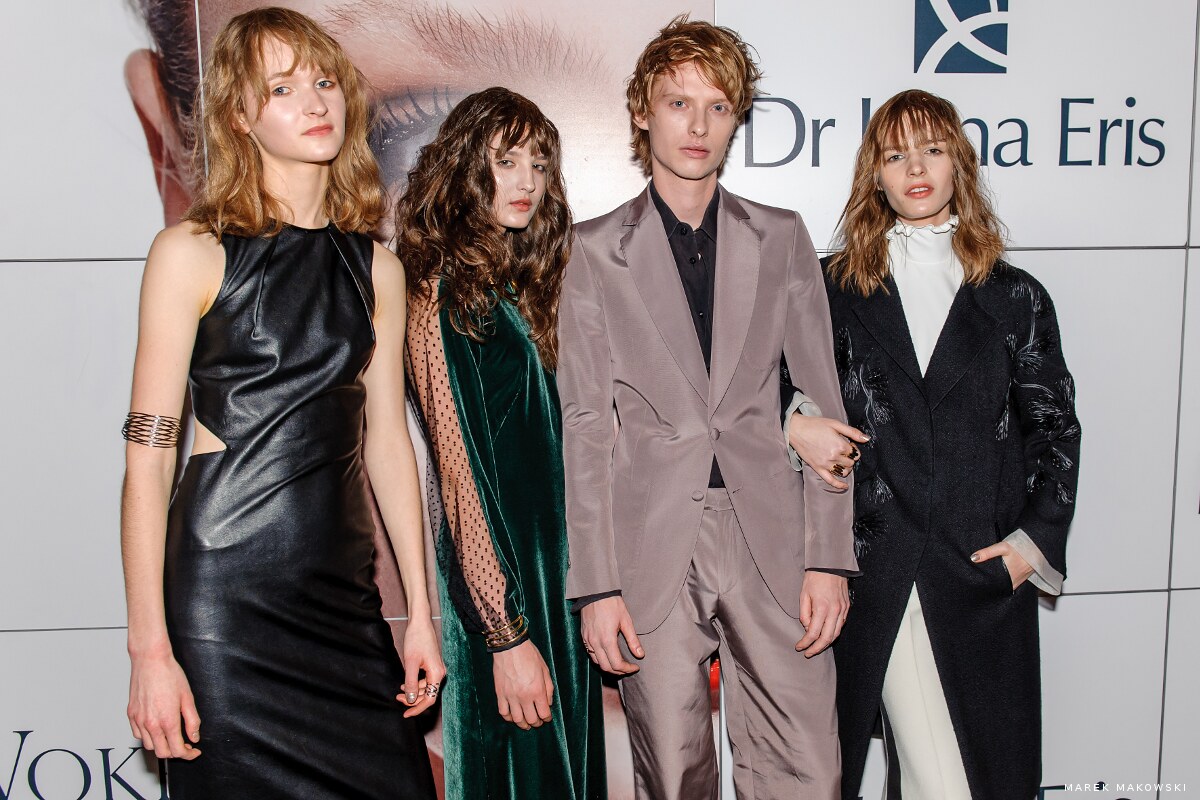 Tomasz Ossoliński - Fall/Winter 2017/18 - Shadows - Backstage 12