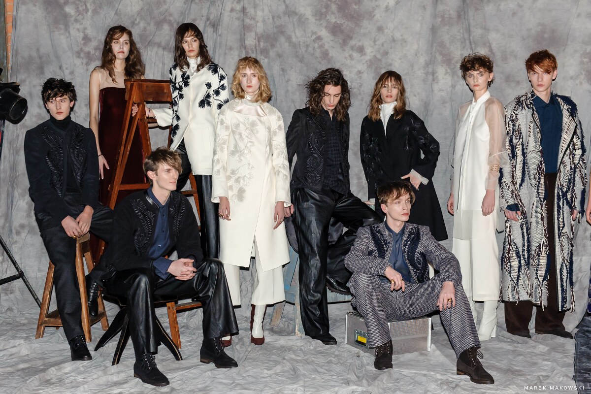 Tomasz Ossoliński - Fall/Winter 2017/18 - Shadows - Backstage 35