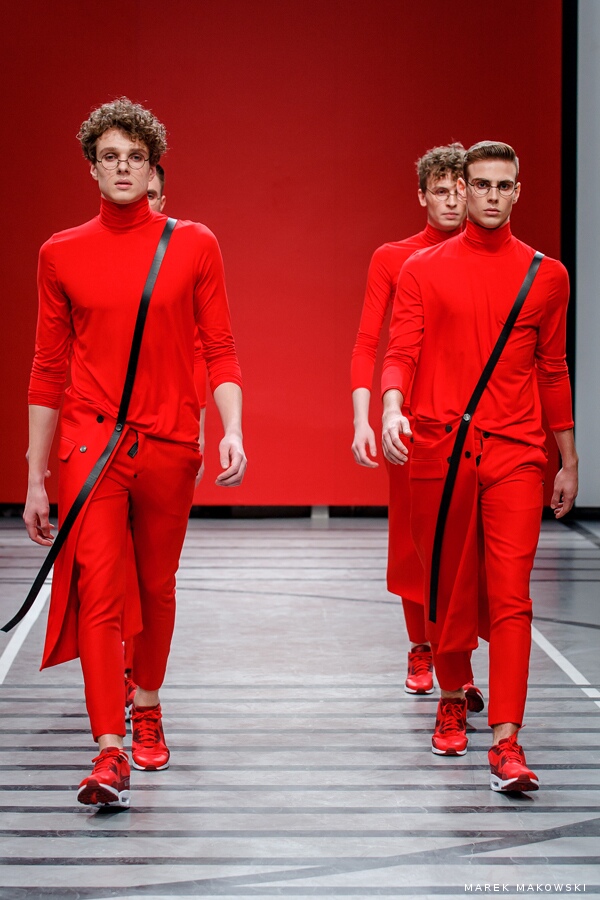 2RU2RA - Painted Black 25