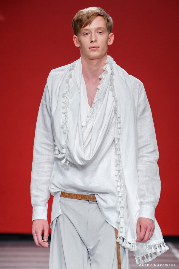 Jarosław Ewert - Serenity 32