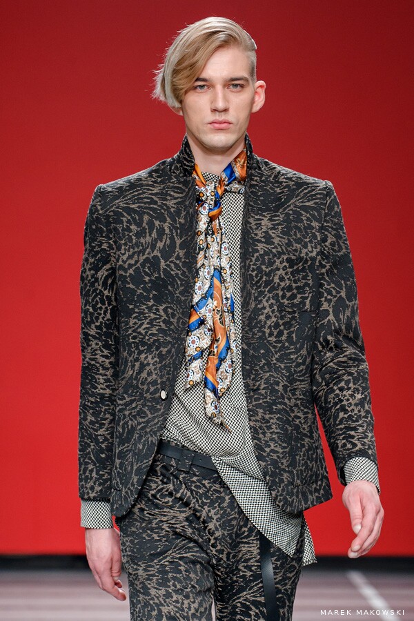 Jarosław Ewert - Serenity 44