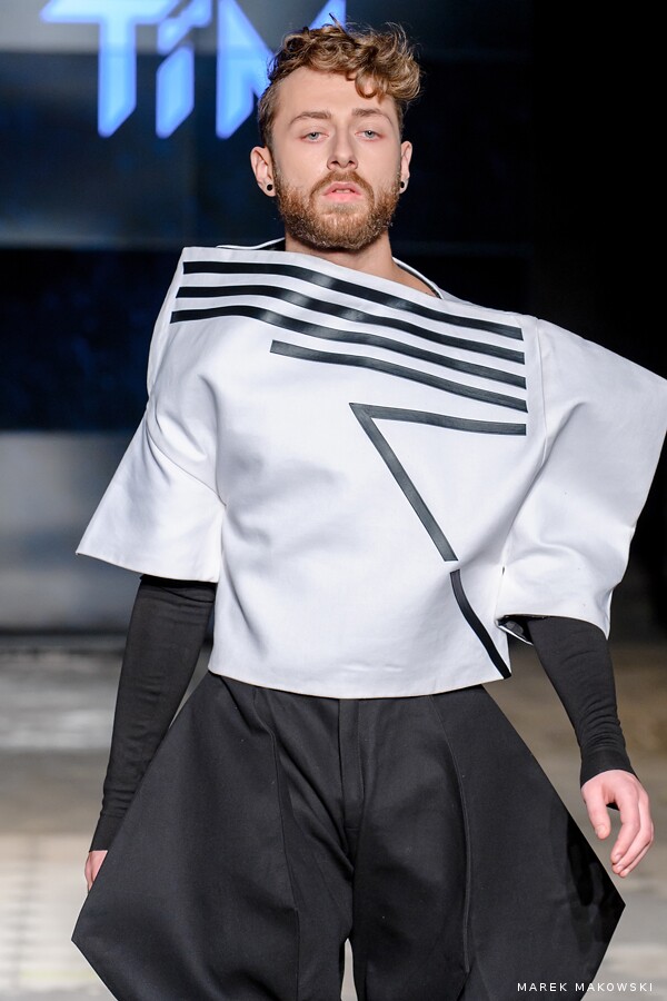 Wyższa Szkoła Techniczna - Tymoteusz Mierzwa 8